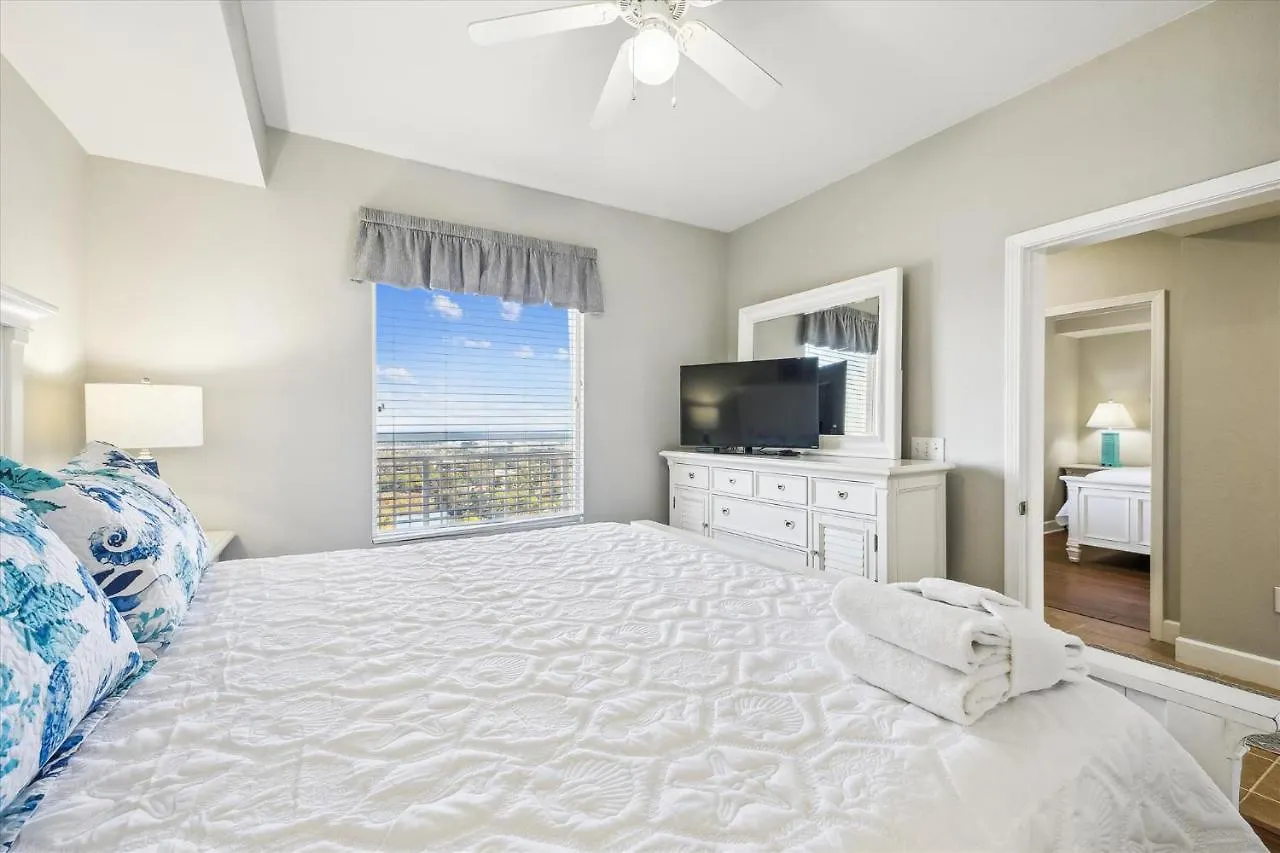 Gone Coastal - Tidewater Beach Resort #2410 By Book That Condo Panama Stadt
