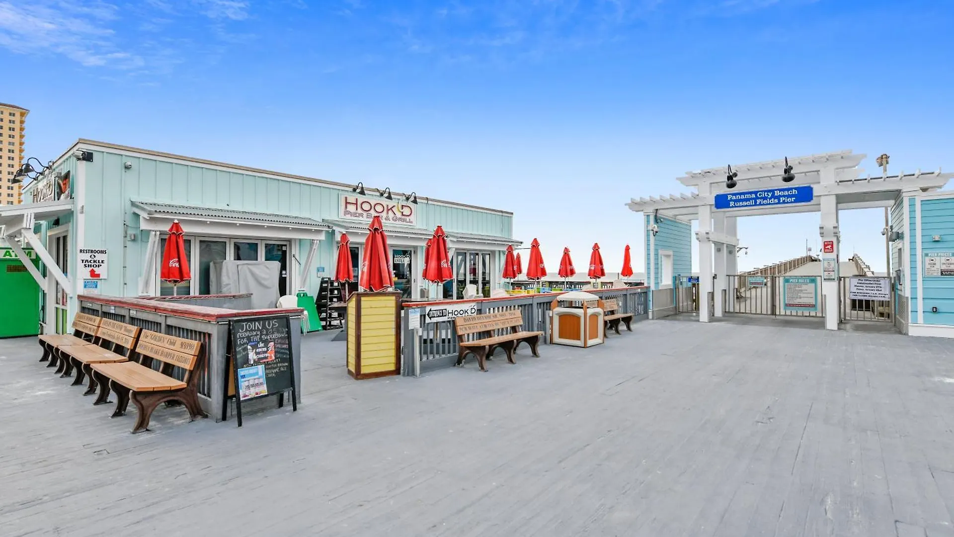 Gone Coastal - Tidewater Beach Resort #2410 By Book That Condo Panama City Beach Feriehus