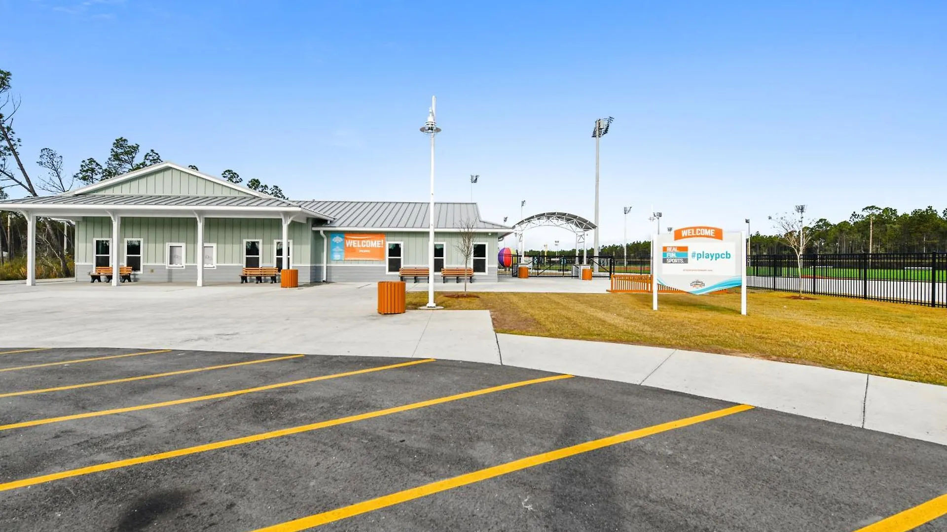Holiday home Gone Coastal - Tidewater Beach Resort #2410 By Book That Condo Panama City Beach